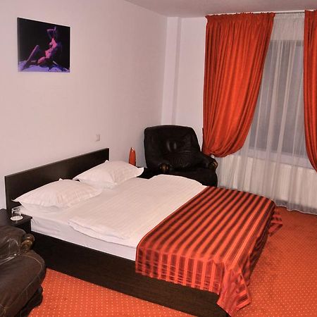 Hotel Thomas Bucarest Exterior foto