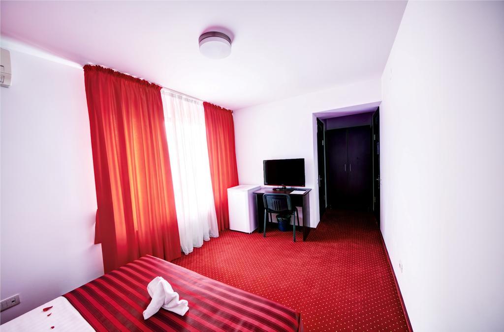 Hotel Thomas Bucarest Exterior foto